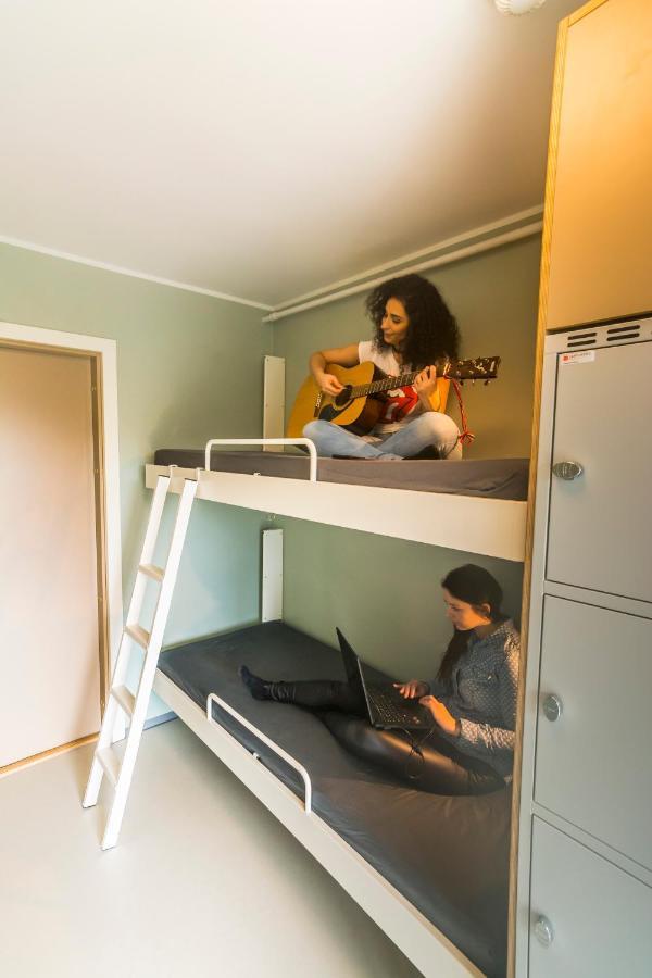 Bett im Frauenschlafsaal mit 4 Betten